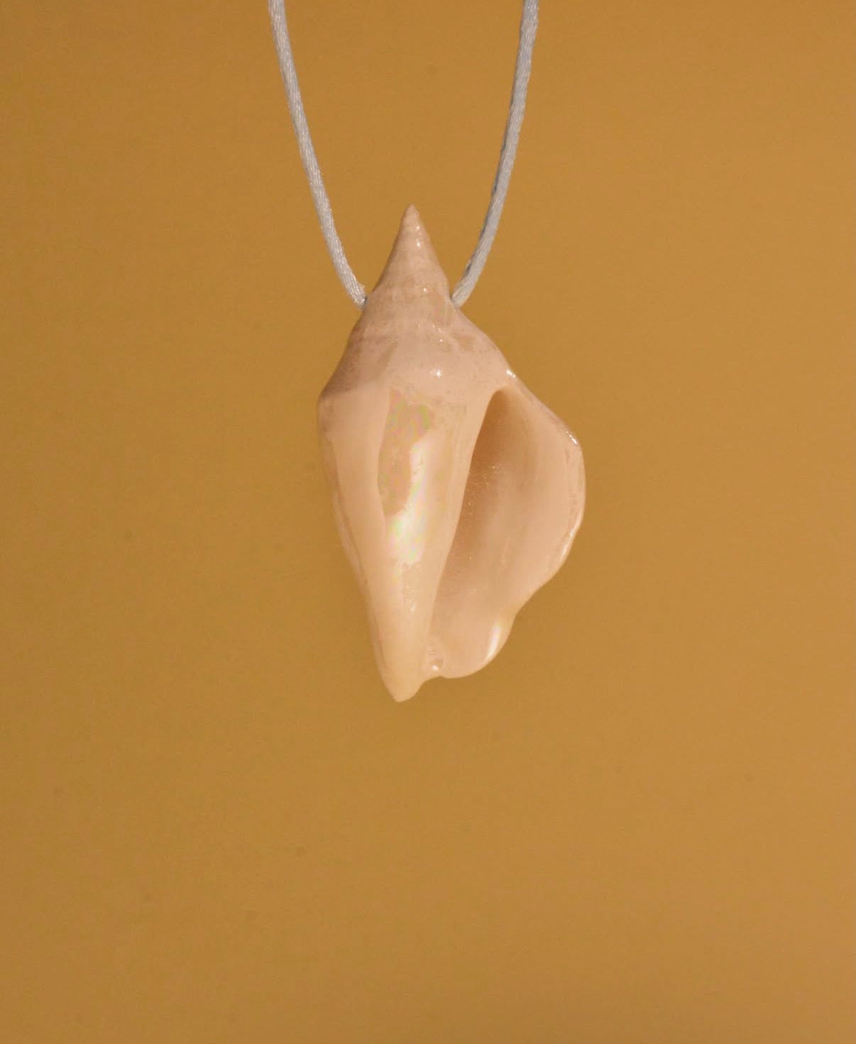 Pendant Cherry red