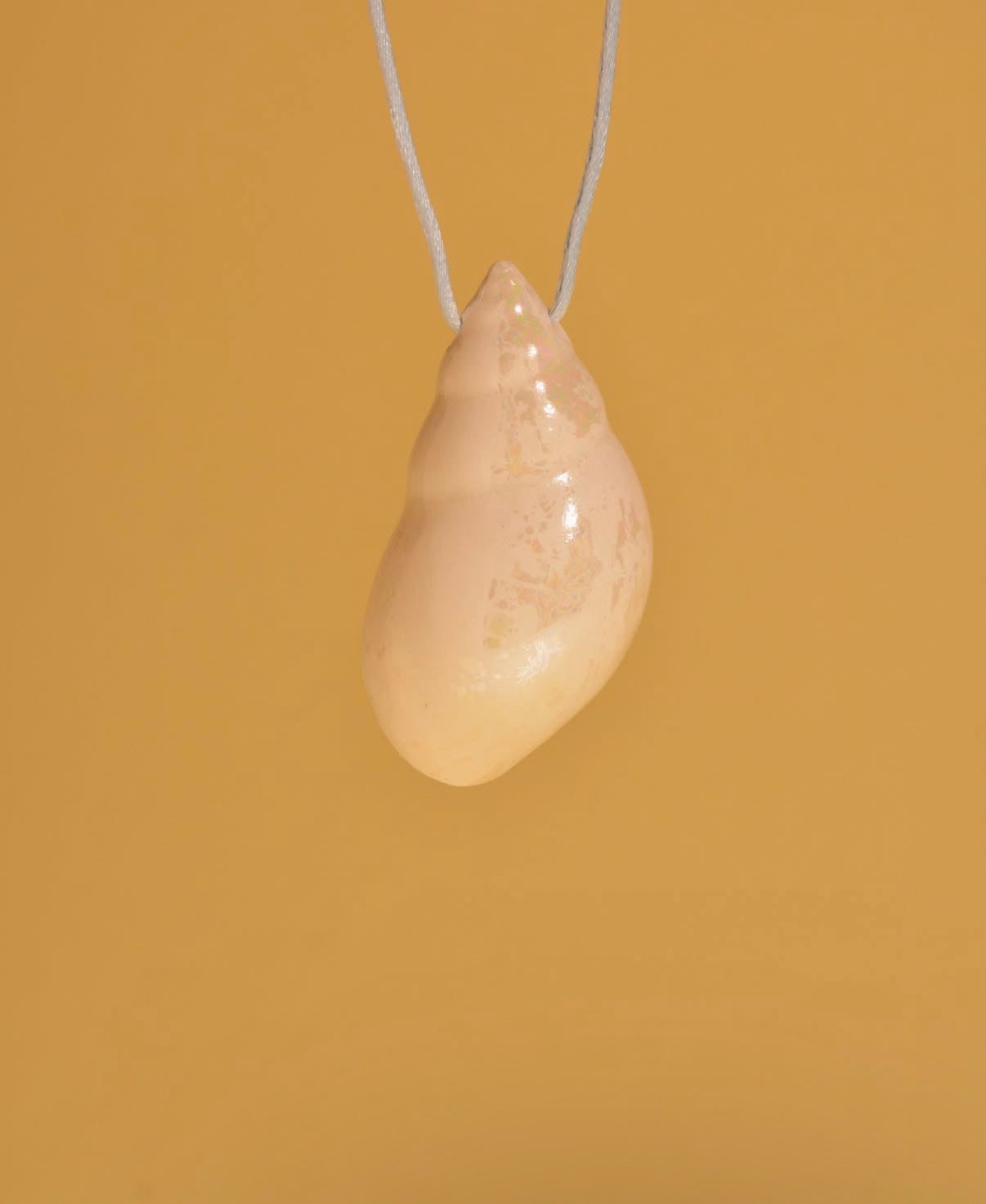 Pendant Cherry red